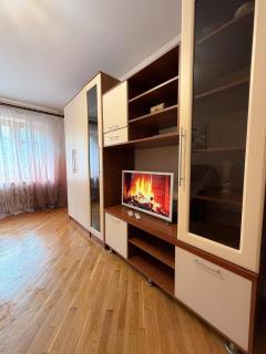 СВІТЛО ЦІЛОДОБОВО ApartPoltava Затишна 3-кімнатна квартира в центрі міста, КАШТАНОВА АЛЕЯ, звітна документація, ЧЕК - 1
