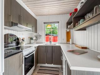 Holiday Home Aiske - 700m from the sea by Interhome - 2
