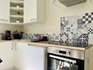 L'encornet - Studio with Garden in the City Center - 6