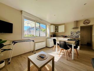 L'encornet - Studio with Garden in the City Center - 5