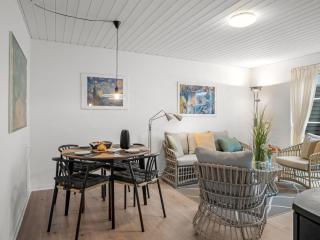 Apartment Ineke - 200m from the sea by Interhome - 8