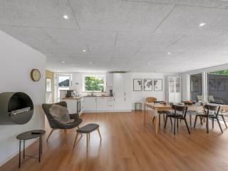 Holiday Home Jonnhild - 100m to the fjord by Interhome - 2