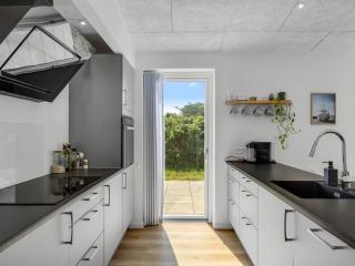 Holiday Home Lars - 350m from the sea by Interhome - 6