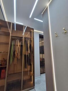 Center elit - 5