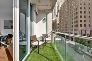 Stylish 1BR Near BOKCntr-Gym,Lounge,Balcony,Pet OK - 7