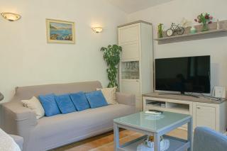 Charming Villa Katja with Private Pool and AC in All Rooms, Near Split - 4