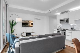Charming 1BR NearBOKCntr-Gym,Lounge,Balcony,PetOK - 3