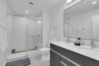 Charming 1BR NearBOKCntr-Gym,Lounge,Balcony,PetOK - 7