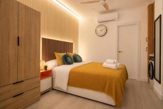 New Luxury Studio Fast WiFi Full Kitchen - 9