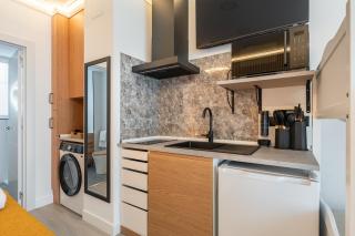 New Luxury Studio Fast WiFi Full Kitchen - 5