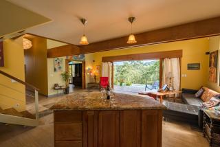 Gorgeous villa on the Waterfall Road - 4