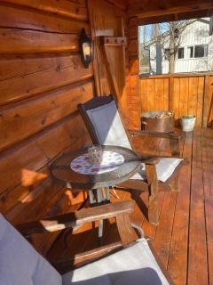 Log cabin in rural surroundings - 5