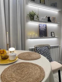 Horizon 1 Cozy Apartment with Sea View - 8