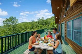 Family Cabin with Hot Tub & Scenic Lake Views - 8