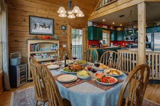 Family Cabin with Hot Tub & Scenic Lake Views - 5