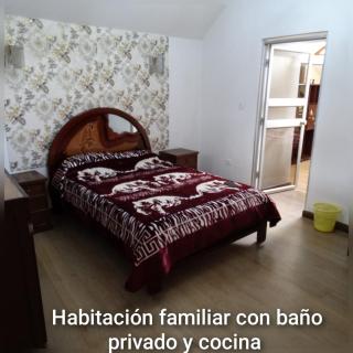 Hostal Atlantis Middle World - 6