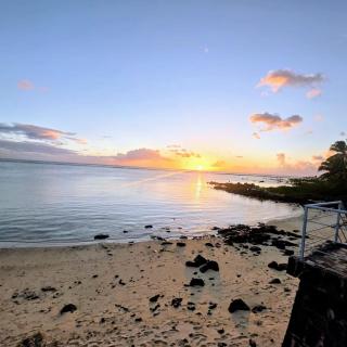 The White Villa Beachfront and Sunset Luxury - 9