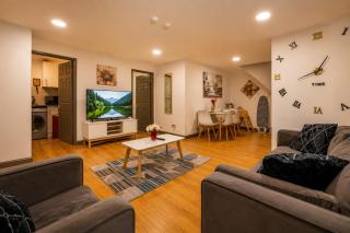 *F2GH* for your most relaxed & Cosy stay + Free Parking + Free Fast WiFi * - 1