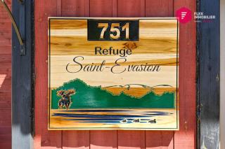 Refuge St-Évasion Stoneham - Chalet 15 pers Bord de rivière Spa pour 9 - près de Québec - 3