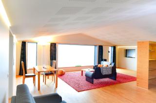 Loft House Fnjóská with Geothermal Hot Pot, Panoramic Window & Fjord View - by Nollur - 9