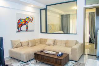 Shangri-la Apartment - 0