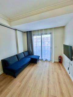 Spacious Balcony, Modern Loft, Kitchen, Privileged Location - 2