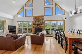 Four Seasons Chalet - 0