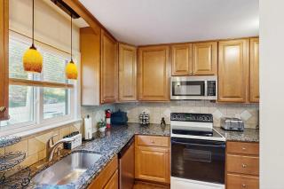 Cozy 3BR Condo- Indoor Pool- Near Ski & Waterpark - 5