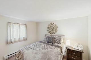 Cozy 3BR Condo- Indoor Pool- Near Ski & Waterpark - 2