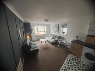 Cambridge 1 bedroom apartment sleep 4 - 9