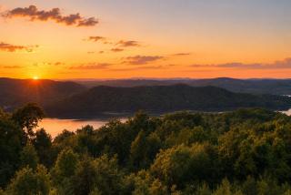 Breathtaking Lake Views Game Room Deck 4BR - 3