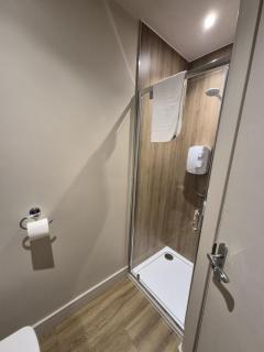 Clarke Cottage Guest House - 3