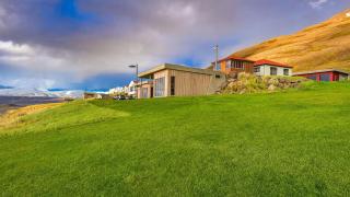 Krýsuvík Nollur - Architect-Designed Fjordfront House with Panoramic Views & Radiant Heating - 6