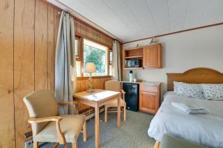 Lake Champlain Escape at Willsboro Inn w/ Dock - 2