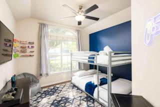 Cozy Getaway, Minutes from Austin! - 0