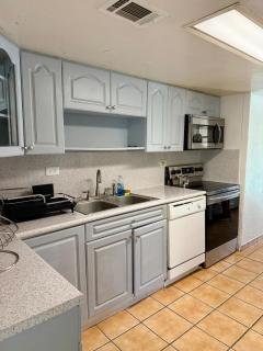 Miami Home with Pool, Patio & 4 Bedrooms - 3