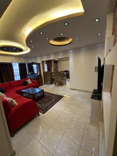 Hotel apartment in the heart of October - 0