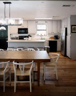 Lakefront 3BR with Bunkhouse and Kayaks, Rowboat Included - 3