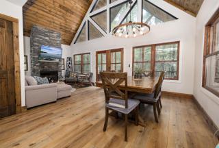 Kerr Lake-Pvt Dock included-Beach area and Cove - 5