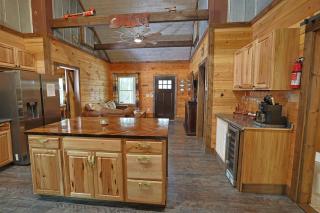 2BR Fishing Cabin w Fire Pit, Hot Tub, EV Charger - 7