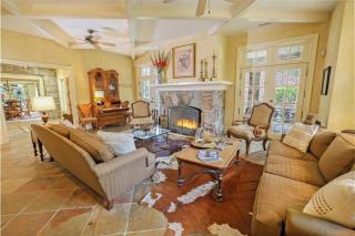 Crab Orchard Estate in Valle Crucis w Fireplace - 2