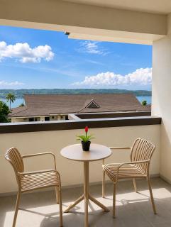 Cozy & Elegant 1BR Condo Casa Choy Suites at Kembali - 1