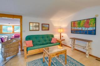 13 Mi to Acadia: Artistic Retreat in Nature - 3
