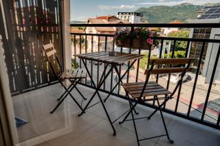 Staylux Villa Free Parking Balcony 10 minutes to Lake and Old Town - 9