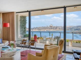 Apartment with view and terrace in Sliema, Malta - 4