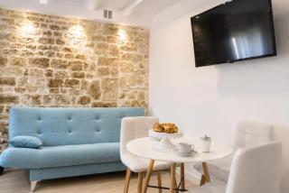 Trogir Square Apartment - 2