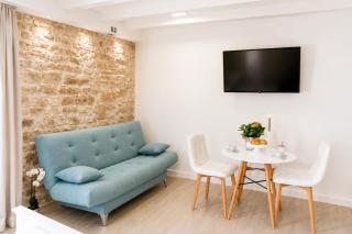 Trogir Square Apartment - 1
