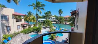 Beautiful Island Townhome Overlooking Caribbean - 5