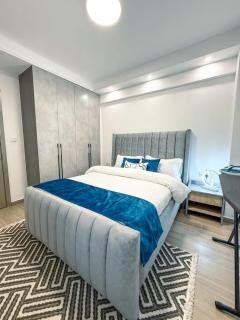 Elegant 2 bedroom furnished apartment Westlands Winchester Gardens Amazing views - 7
