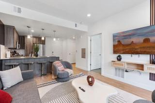 Cozy 1BR w Parking, Near Temple Sq & Delta Ctr - 4